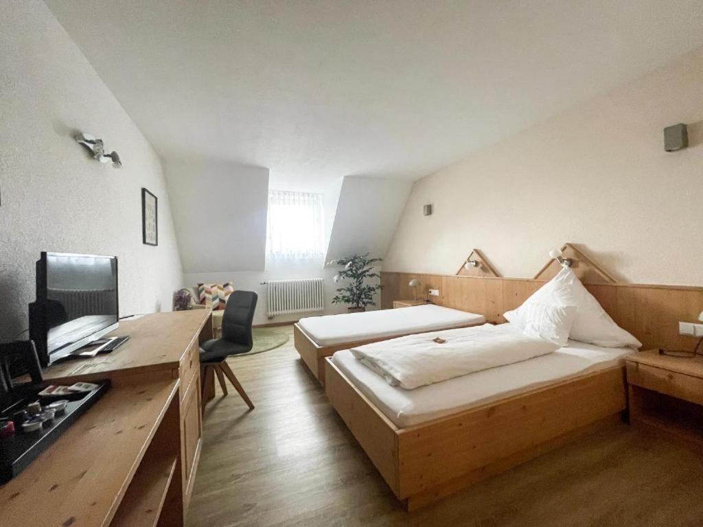 Landhotel Waldheim Pliezhausen Exterior foto